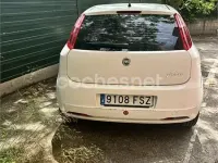 Usado Fiat Grande Punto Active 90 CV (66 kW) 2007 Blanco Utilitario