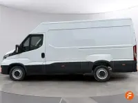 Usado Iveco Daily 156 CV (114 kW) 2023 Blanco Berlina