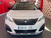 Usado Peugeot 3008 Allure 120 CV (88 kW) 2017 Blanco SUV