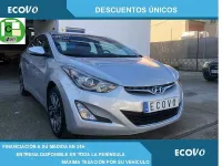 Usado Hyundai Elantra 132 CV (97 kW) 2014 Gris / plata Berlina
