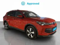 Usado VW Tiguan Life 150 CV (110 kW) 2024 Rojo SUV