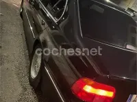 Usado BMW 523 170 CV (125 kW) 1996 Negro Berlina