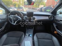 Käytetty Mercedes GLA220 AMG line 170 HP (125 kW) 2014 Valkoinen Katumaasturi
