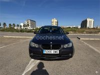 Usado BMW 325 218 HP (160 kW) 2005 Cinzento Sedan
