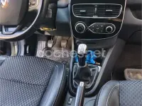 Usado Renault Clio IV Zen 90 CV (66 kW) 2017 Blanco Berlina