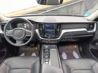 Usado Volvo XC60 Momentum 390 CV (286 kW) 2018 Negro SUV