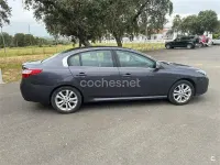 Usado Renault Latitude Expression 150 CV (110 kW) 2011 Negro Berlina