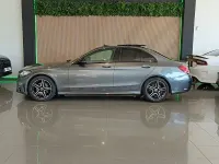 Usado Mercedes C200 160 CV (117 kW) 2020 Gris / plata Berlina