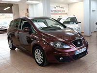 Usado Seat Altea XL Style 105 CV (77 kW) 2010 Granate Monovolumen