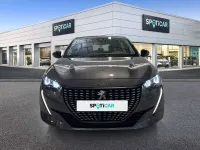 Usado Peugeot 208 Active 75 CV (55 kW) 2023 Gris Utilitario