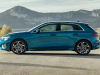 Usado Audi A3 Sportback S-Line 150 CV (110 kW) 2023 Gris Utilitario
