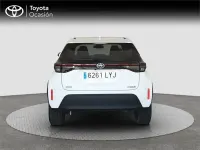 Usado Toyota Yaris Cross Active 116 CV (85 kW) 2022 Blanco SUV