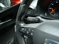 Usado Seat Leon Reference 115 CV (84 kW) 2021 Rojo Familiar