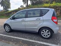 Usado Mercedes A200 Elegance 140 CV (102 kW) 2012 Gris / plata Monovolumen