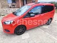 Usado Ford Tourneo Courier Sport 100 CV (73 kW) 2019 Rojo Monovolumen