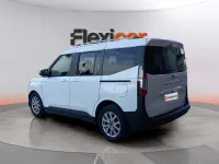 Usado Ford Tourneo Courier Titanium 125 CV (91 kW) 2024 Blanco Monovolumen