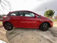 Usado Opel Corsa Selective 95 CV (69 kW) 2017 Rojo Utilitario