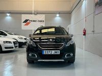 Usado Peugeot 2008 Style 110 CV (80 kW) 2016 Negro SUV