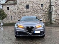 Usado Alfa Romeo Stelvio Executive 209 CV (153 kW) 2019 Gris SUV