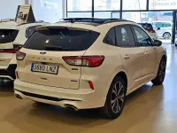 Usado Ford Kuga ST-Line 226 CV (166 kW) 2021 Blanco SUV