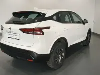 Usado Nissan Qashqai Acenta 158 CV (116 kW) 2022 Kori white SUV