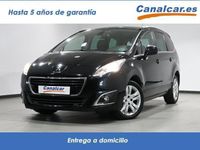 Usado Peugeot 5008 Style 120 CV (88 kW) 2016 Negro Monovolumen