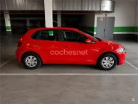 Usado VW Polo Edition 75 CV (55 kW) 2018 Rojo Utilitario