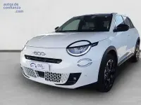 Usado Fiat 600 La Prima 136 CV (100 kW) 2025 Blanco SUV