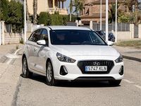 Begagnad Hyundai i30 120 HK (88 kW) 2018 Vit Kombi