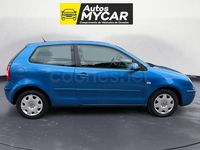 Usado VW Polo Advance 80 CV (58 kW) 2005 Azul Utilitario