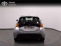 Usado Toyota Yaris Hybrid Active 116 CV (85 kW) 2025 Utilitario