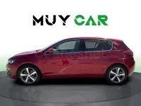 Usado Peugeot 308 Allure 130 CV (95 kW) 2018 Rojo Berlina