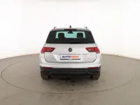 Usado VW Tiguan Life 245 CV (180 kW) 2022 Gris SUV