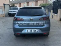 Usado Seat Ibiza Reference 100 CV (73 kW) 2006 Azul Utilitario