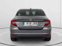 Usado Fiat Tipo Easy 120 CV (88 kW) 2017 Gris Berlina