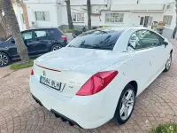 Usado Peugeot 308 CC Active 112 CV (82 kW) 2013 Beige Descapotable