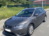 Usado Seat Leon ST Style 105 CV (77 kW) 2015 Gris / plata Familiar