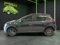 Usado Dacia Sandero 90 CV (66 kW) 2017 Gris / plata Berlina