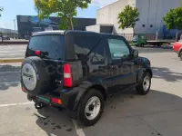 Usado Suzuki Jimny 65 CV (47 kW) 2005 Negro SUV