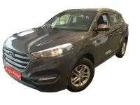Usado Hyundai Tucson 115 CV (84 kW) 2016 Gris SUV