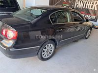 Usado VW Passat Highline 140 CV (102 kW) 2006 Negro Berlina