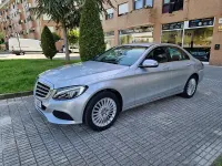 Usado Mercedes C220 170 CV (125 kW) 2015 Gris / plata Berlina