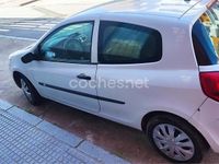 Usado Renault Clio IV Business 75 CV (55 kW) 2012 Blanco Berlina