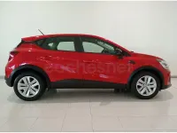 Usado Renault Captur Intens 90 CV (66 kW) 2021 Rojo SUV