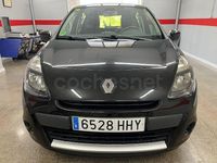 Begagnad Renault Clio IV Dynamique 105 HK (77 kW) 2012 Svart Sedan