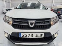 Usado Dacia Sandero Stepway Ambiance 90 CV (66 kW) 2016 Blanco Utilitario