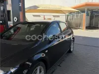 Usado Seat Leon Reference 105 CV (77 kW) 2006 Negro Utilitario