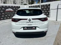 Usado Renault Mégane Business 115 CV (84 kW) 2020 Blanco Berlina