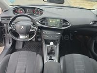 Usado Peugeot 308 SW GT-line 150 CV (110 kW) 2018 Gris / plata Familiar