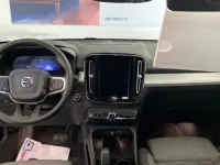Usado Volvo XC40 Plus 163 HP (119 kW) 2025 Todoterreno SUV